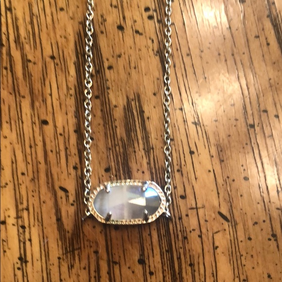 Kendra Scott necklace - Picture 2 of 3
